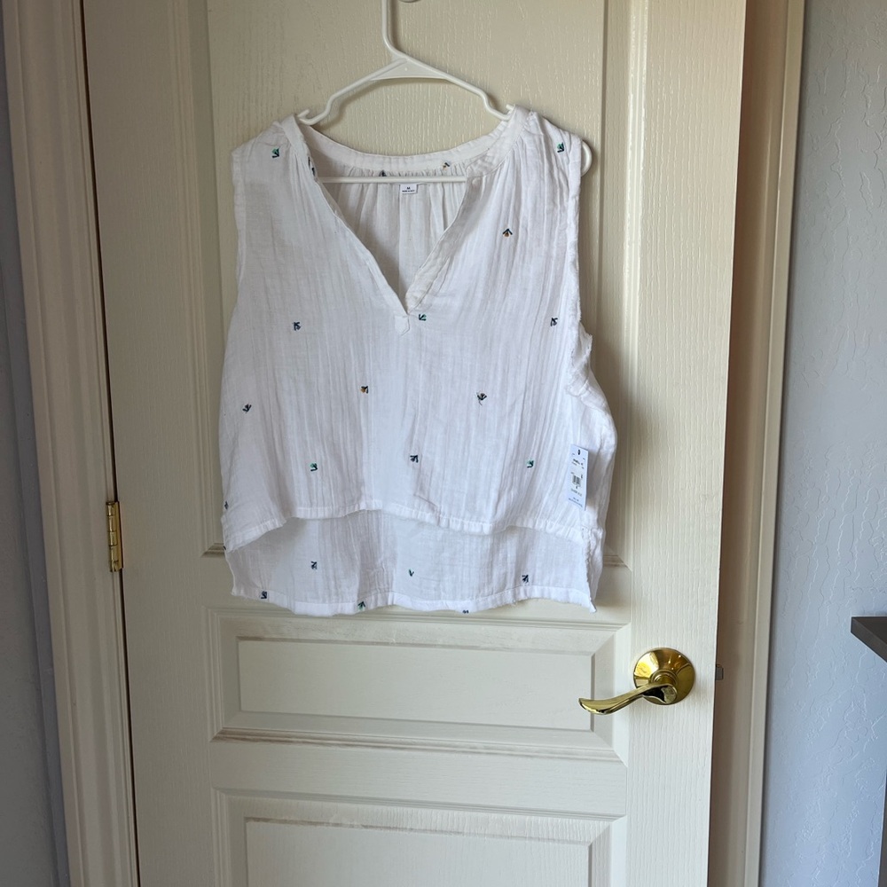 NWT O'Neill Aarya Top with Embroidery - Picture 10 of 10